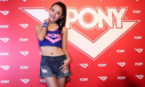 国民女友，刘萌萌携手 PONY 展示 2015 春夏新品